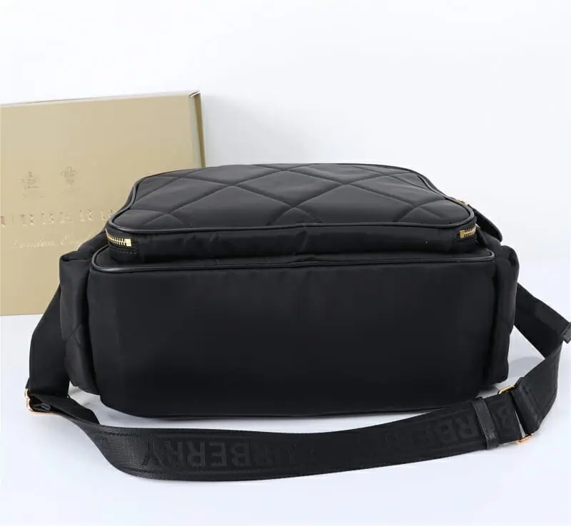 burberry aaa qualite sac a main  pour unisexe s_12666a54